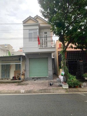 bán nhà 2 tầng kdc châu thới, p. bình an. dt: 100m2. (5x 20m). sổ hoàn công. đường 8m. giá: 4.8 tỷ