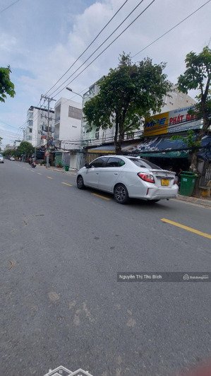 bán nhà mặt tiền đường nhựa 10m, lý phục man, quận 7, 110m2, ngang 5.5m, nhích 13 tỷ