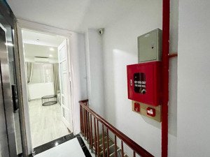 bán toà ccmn nguyễn khang, yên hoà, 50m ra mặt phố dòng tiền 60tr/tháng, 12pkk, xây mới, thang máy