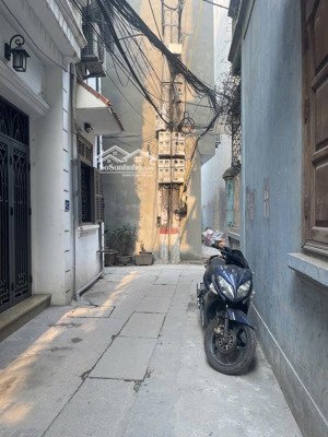 định công-ngõ thông-lô góc thoáng-66m- 5 tầng