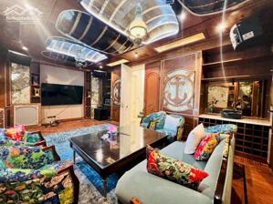 BÁN NHÀ ĐẸP, 5 TẦNG, Ở NGAY, NỘI THẤT XỊN, 2 THOÁNG, VỈA HÈ, Ô TÔ TRÁNH PHỐ TRUNG KÍNH.