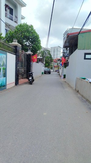 chỉ hơn 6 tỷ, bán nhà kinh doanh đa dạng, ô tô tránh, dt 48m2 - 5 tầng, trạm trôi. lh 