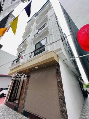 bán nhà ngô thì sỹ, hà đông- 37m 5 tầng giá 7,8 tỷ - lô góc 2 mặt thoáng