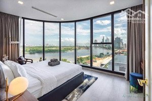 bán ch 3pn, 3wc, 118m2 tại vinhomes golden river ba son, giá tốt, quận 1, hcm