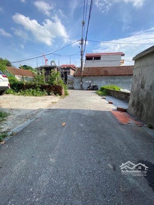 gấp bán lô đất cực đẹp mai lâm,oto ra vào,chỉ một lô duy nhất nhanh tay