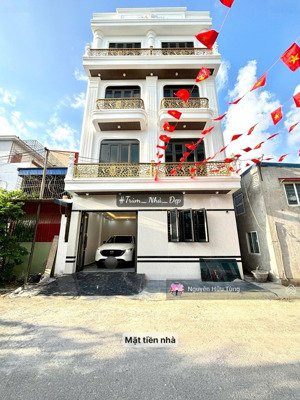 nhà xây mới 5 tầng thang máy ô tô để trong nhà hoặc đỗ cửa 24/7, đường nhựa, tại hải an - hải phòng