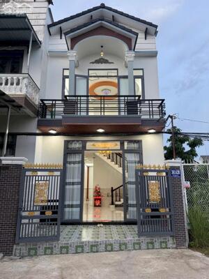 Nhà Trệt Lầu hẻm 876 Trần Nam Phú - Nhà View Bờ kè Rạch, P.Tân An Mới, Cần Thơ