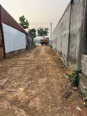 đất nền siêu hot bán tại xã tân xã, thạch thất, hà nội, giá 159 triệu / m2, 151 m2