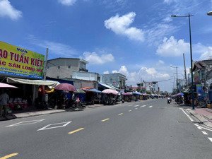 nhà mặt tiền hẻm xe tải, kinh doanh tốt, thông 2 đầu ql13 cũ & ql13 - hiệp bình phước, thủ đức.