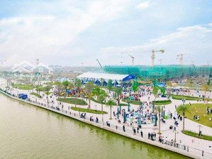 cần bán 1 số căn liền kề tại vinhomes cổ loa, sẵn gói vay, vị trí đẹp lh 