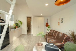 cho thuê căn phòng duplex có gác mới keng gần vòng xoay nguyễn bỉnh khiêm