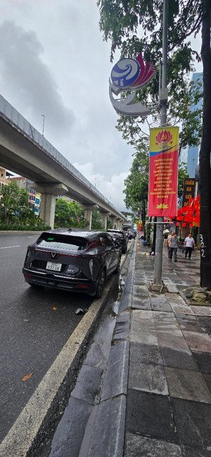 siêu phẩm mặt phố quang trung, hà đông, hà nội. 40m2, c4, giá 16,2 tỷ kinh doanh mọi mặt hàng