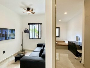 căn hộ mới 2pn - 1wc cửa sổ thoáng, gần công viên 23/9, chợ bến thành - nguyễn trãi - quận 1