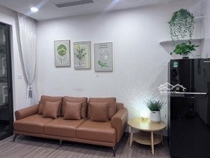 cần bán căn 2 ngủ 2vs toà sp skyoasis hướng đông nam view đảo giá 4.35 tỷ bao phí