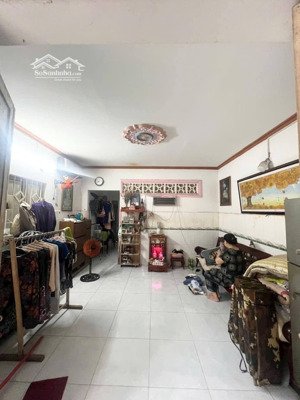 bán nhà shr gần chợ liên ấp 123, 1/ ngắn đê bao