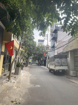 vườn lài - tân phú - trệt lầu - 5 x 17m nở hậu 6m - cách 10m ra hẻm xe tải - giá hơn 6 tỷ