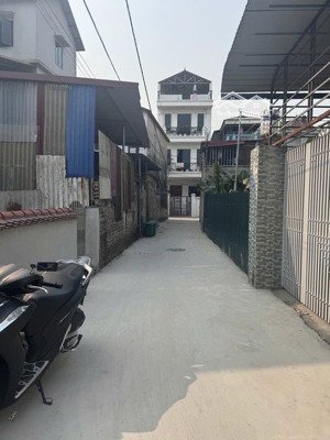 đất vàng quang minh giá chỉ nhỉnh 2 tỷ