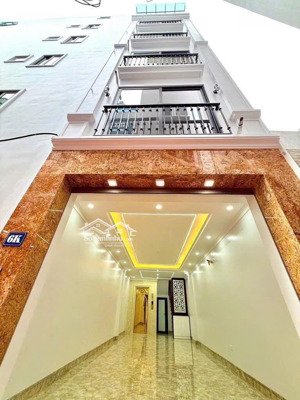 bán nhà liên mạc, 42m2, phân lô, ô tô, nội thất chủ tặng, nhỉnh 6tỷ.