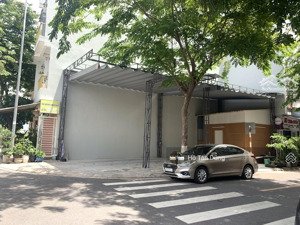 lô góc tái định cư vcn phước long 2 xây dựng tự do.