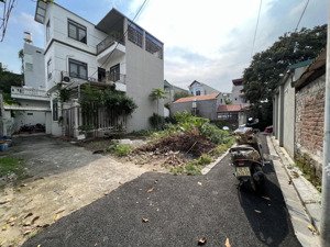 lô góc siêu đẹp giá chỉ nhỉnh 2 tỷ tại tằng mi, nam hồng, đông anh