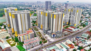 cần bán 2pn. giá 2,450 tháp green emerald - bcons city. đang bàn giao