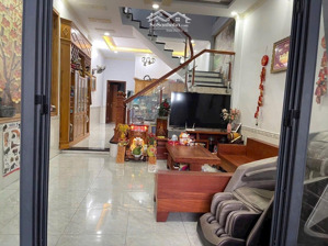 chỉ nhỉnh 1tỷ790 đã sở hữu ngay nhà ở tại đường 22/12, thuận giao. cách aeon 5p đi xe.