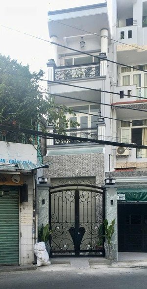 cho thuê nhà mt đỗ tấn phong - 3.5 x 17 - 4 phòng ngủ - gần nhà báo tuổi trẻ