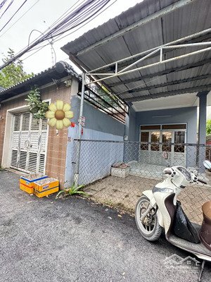 bán nhà 257m2 ngang 10m full thổ cư hẻm xe hơi 1 sẹc tân hiệp 17, hóc môn giá 6,3 tỷ