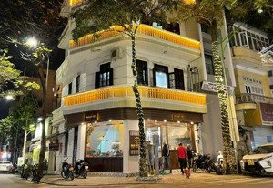 cho thuê nhà mặt phố tuệ tĩnh 55m² x 5 tầng, mặt tiền 5m giá cực hấp dẫn 