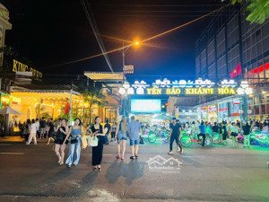 bán căn góc kd ngay phố đi bộ chợ đêm nha trang, 2 mặt đường rất thoáng, có sẵn mb kinh doanh