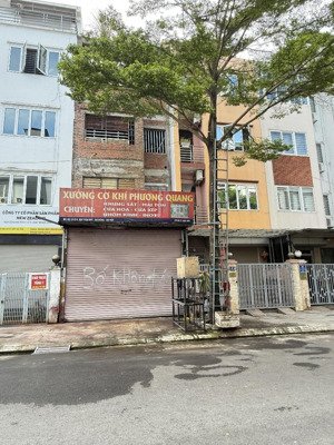 bán nhà liền kề 82,5m .5t, mt5m, chính chủ - khu văn khê. đường rộng 17m. phố kinh doanh.