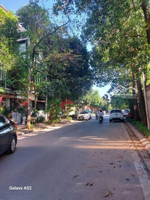 bán nhà nhổn đh công nghiệp, phân lô - thang máy kinh doanh 2 ô tô tránh 80m2 mt 5.1m 19,3 tỷ