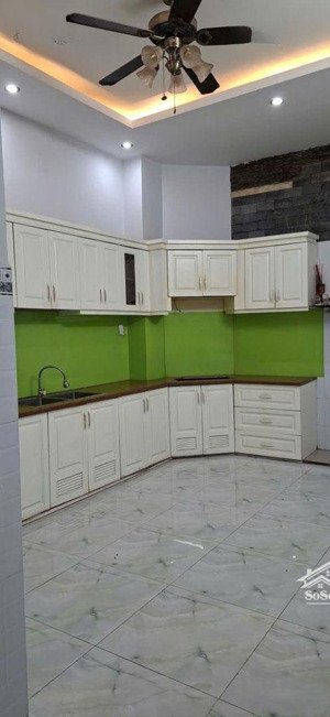 đối diện aeon tân phú - hẻm xe tải - có máy lạnh - 4 tầng gồm 4pn - 3wc tân thắng - sơn kỳ