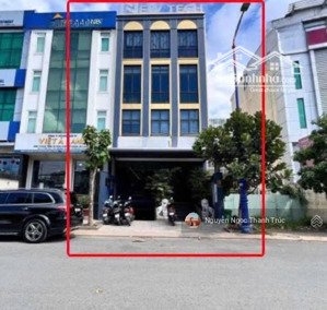 cho thuê nhà nguyên căn mặt tiền đường trịnh văn cấn, phường cầu ông lãnh, quận 1