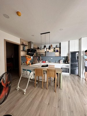 chính chủ bán goldmark city, 7,7 tỷ, 94 m2, tòa r2, tk 3pn, 2wc, sổ đỏ, full nt lh:0974584721