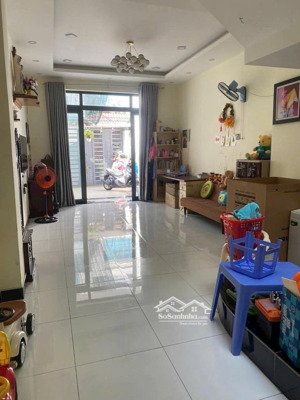bán nhà trường chinh - ngay phan văn hớn - quận 12 - 107m2 - 3tầng btct - hẻm thông - giá 7.15 tỷ