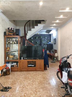 BÁN NHÀ TRƯỜNG CHINH – ĐỐNG ĐA, VỊ TRÍ TRUNG TÂM, TIỆN ÍCH ĐA DẠNG, 4 TẦNG DIỆN TÍCH RỘNG.