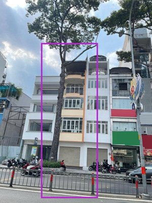 mặt tiền đường 3/2 - gần bên ngã tư sư vạn hạnh