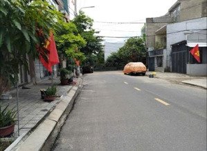 bán nhà 2 tầng mt đường trương định 7,5m - thông thẳng ra biển mân thái - giá 11tỷ9