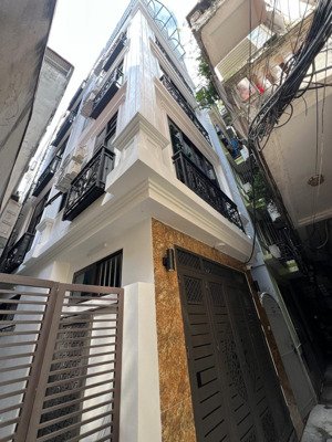 toà chdv cực đẹp 60m x 5 tầng x 12 phòng, 4 mặt thoáng, cách trường ktqd chỉ hơn 1km giá 14tỷ799