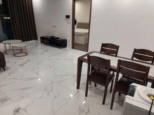 cho thuê căn hộ 2 ngủ full đồ, tầng cao, 17 triệu tại sunshine city