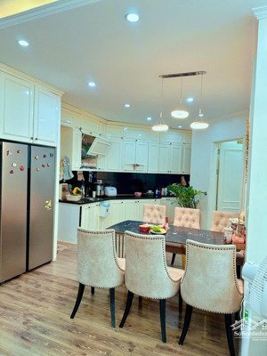 bán gấp căn hộ chung cư the sun mễ trì, dt 98,92m2, tk 3 ngủ 2vs,đủ đồ,ban công đb/tb.lh: 987055012