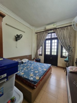 chính chủ bán nhà bạch mai, minh khai, hai bà trưng, 25m, sổ đỏ, 3 ngủ, nhà đẹp, gần phố, 4.8 tỷ