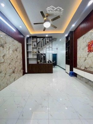 cực hiếm nhà trung tâm hoàng mai 43m² 4 tầng chỉ 7.3 tỷ (tl) vị trí vàng