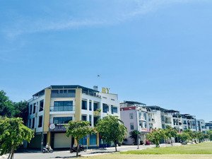 bán nhà căn góc 3 tầng đường chính kđt hà quang 2 nha trang hiện tại đang kinh doanh
