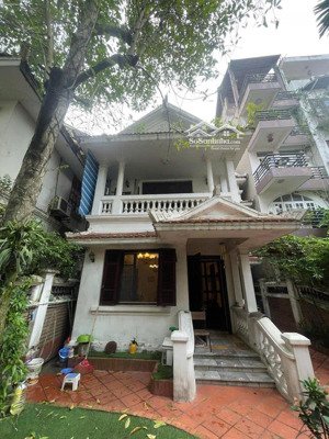 bán nhà phố từ hoa, tây hồ, vị trí vip siêu đỉnh, đầu tư xây tòa dt 177m2* mt 7.7m* giá 68 tỷ