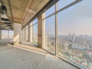 cho thuê văn phòng hạng a + trung tâm hai bà trưng, vị trí kim cương, dt 176m2, tiện giao thông