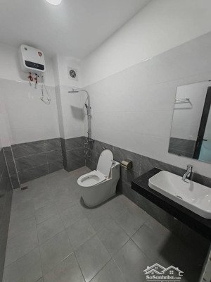 nhà mới 6 tầng - thang máy - ô tô đỗ cửa - full nội thất đẹp, giá nhỉnh 6 tỷ