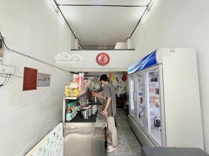 bán gấp nhà mặt tiền trung tâm quận 10 - dòng tiền cho thuê sẵn - chỉ 8.x tỷ