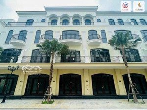 bán căn liền kề 58,5m2 hoàn thiện 5 tầng sẵn sổ đỏ đông nam giá 8,4 tỷ gần công viên bể bơi vin 2